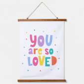 君カラフルはとても愛される 吊り下げ型タペストリー (正面)