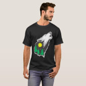 吠えるオオカミの月の森 環境保護 Tシャツ (正面フル)