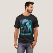 吠えるオオカミの月 松林アート Tシャツ (正面フル)