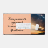 否定的な人々のサンセットピーチに反応しない デスクマット (キーボード&マウス)