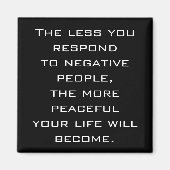 否定的な人に反応する人が少なくなる – Bマグネット マグネット (正面)