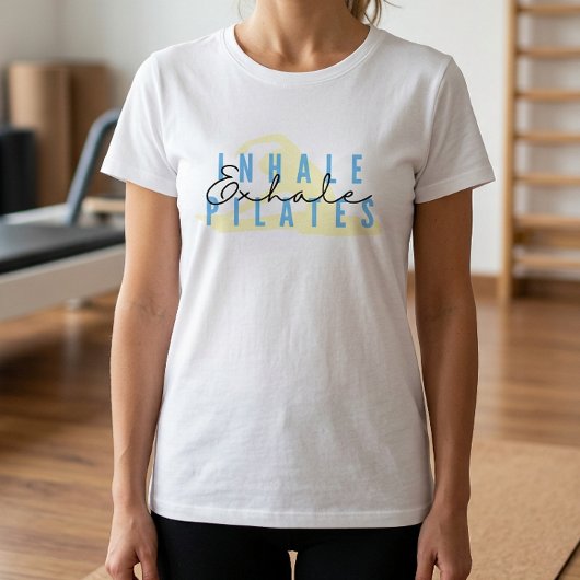 吸って吐くピラティスの名言Tシャツ Tシャツ