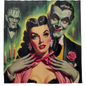 吸血鬼のカップル シャワーカーテン (正面)