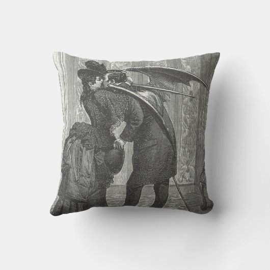 吸血鬼のキスのビクトリア時代の人かゴシック様式装飾的な枕 クッション (裏面)