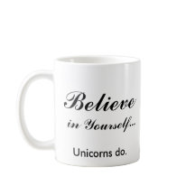 吹きさらしの紫色のユニコーン