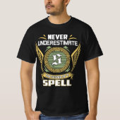 呪文の力を過小評価するな Tシャツ (正面)