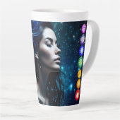 呼吸して解放する |美しいEtherealの女性 カフェラテマグ (右アングル)