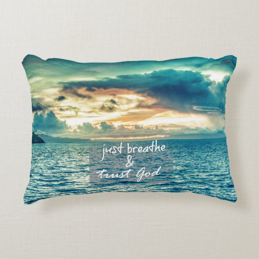 呼吸と信頼の神の信仰引用文 アクセントクッション (正面)