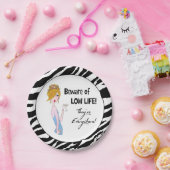 命が下がらないように注意せよ彼らは至る所にいる！ ペーパープレート (パーティー)