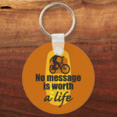 命に値するメッセージなし キーホルダー (正面)