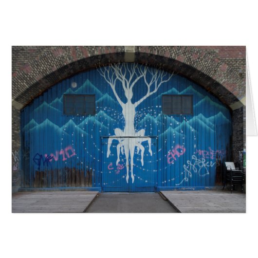 命の木グラフィティ (正面横)