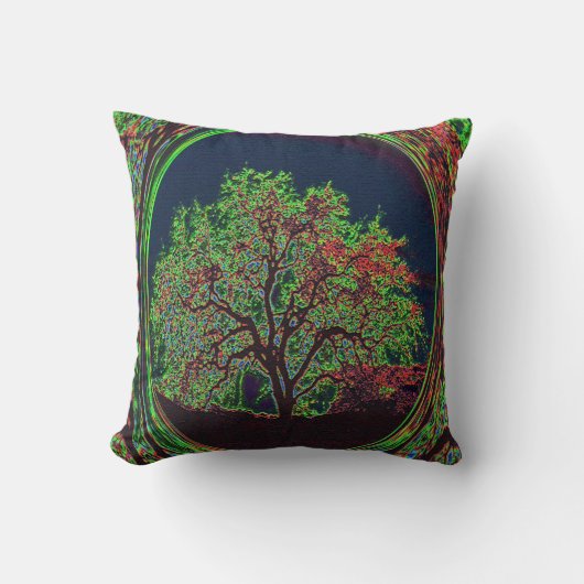 命の木….. クッション (正面)