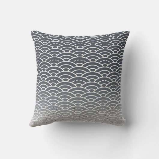 和日本の柄 クッション (裏面)