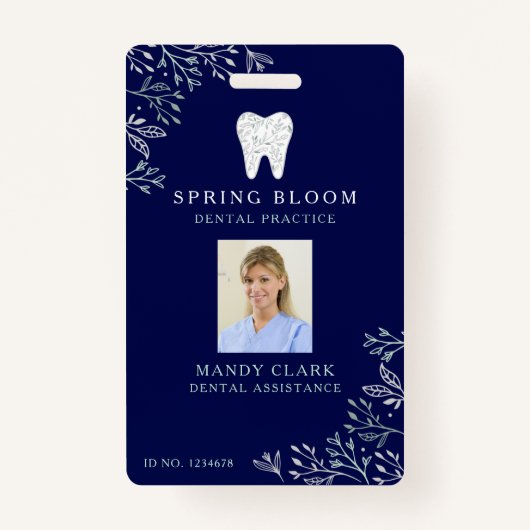 咲き乱れる歯のロゴID写真 バッジ (正面)