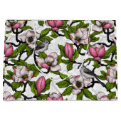 咲き誇るホオノキとタイトネズミ ラージペーパーバッグ (正面)