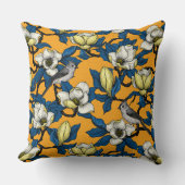 咲くマグノリアとタイトマウスの鳥3 クッション (正面)