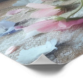 咲く美しい花でいっぱいの瓶 ポスター (角)