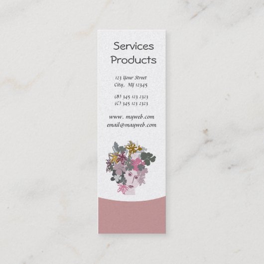 咲く花の花輪の妖精の女性のメーキャップアーティスト スキニー名刺 (裏面)