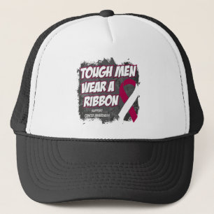 咽喉癌の堅い人はリボンを身に着けています キャップ