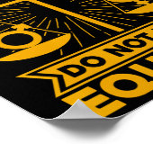 品性のある人は平等を恐れぬ ポスター (角)