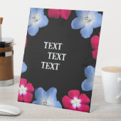 品種ブラックとピンクの花 台座サイン (インサイチュ)