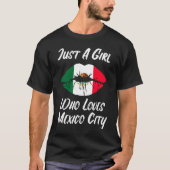 唇の愛メキシコ国旗メキシコの都市 Tシャツ (正面)