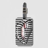 唇を剥ぎ取った ラゲッジタグ (正面縦)