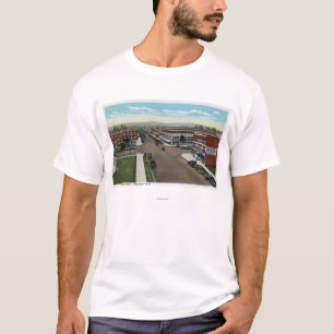 商業の道の空中写真 Tシャツ