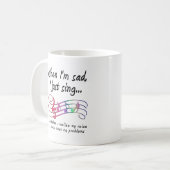 問題よりも歌が下手 Funny Mug コーヒーマグカップ (正面左)