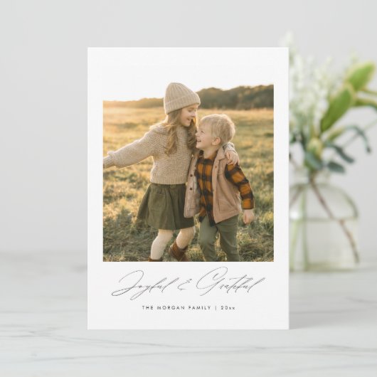 喜びと感謝のミニマリストのクリスマスフォト シーズンカード (スタンド正面)