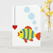 喜びに満ちた縞模様の魚とハートのカード カード (黄色い花)