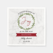 喜びの小さなバンドルのクリスマスベビーシャワー スタンダードカクテルナプキン (正面)