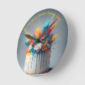 喜びの爆発 – ハッピーバースデーケーキ ラウンド壁時計 (傾斜)