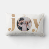 喜び | 金ゴールドエレガントオーナメントクリスマス家族の写真 ランバークッション (裏面)