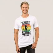 喪に服すことをダンスに変えるデザイン トライブレンドＴシャツ (正面全面)