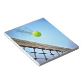 喫煙テニスボー飛んでいるルオーバー網 ノートパッド (アングル)