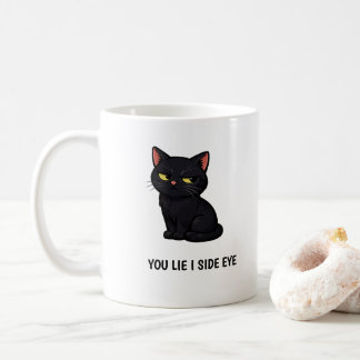 「嘘ついたら横目で見てるよ」可愛いけど怒ってる黒猫の引用 コーヒーマグカップ