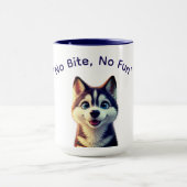 噛まないと面白くない犬のミームマグ マグカップ (中央)