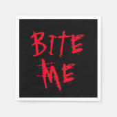 噛む私の黒い赤い血タイポグラフィ面白いハロウィーン スタンダードカクテルナプキン (正面)