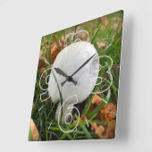 噛んだキノコ スクエア壁時計 (傾斜)