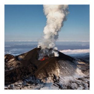 噴火口の噴火の火山: 溶岩、ガス、蒸気、灰 ポスター
