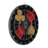 四つのスーツが ダーツボード (正面左)