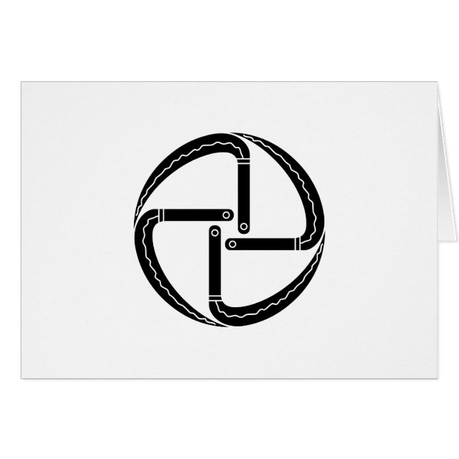 四つ鎌 (正面横)