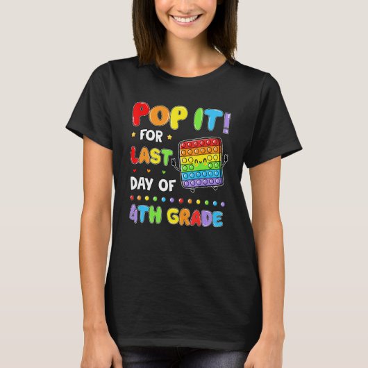四ポップ・アートの年生の学校の最終日に到着 Tシャツ (正面)