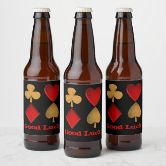 四人がスーツを着パーソナライズされたた ビールラベル