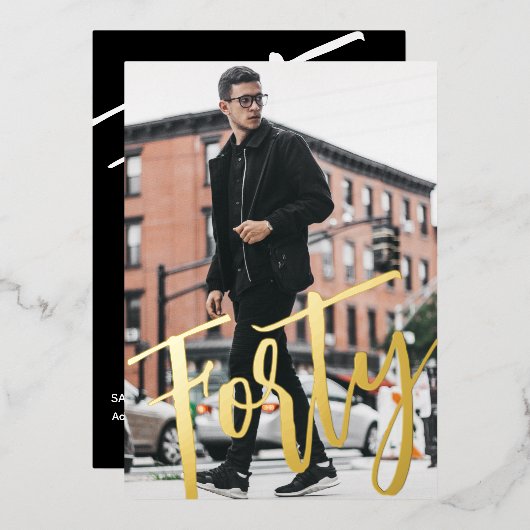 四十白黒モダン四十パーティー金ゴールド 箔招待状 (正面/裏面)