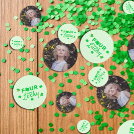 四回ラッキー4歳の誕生日 コンフェッティ