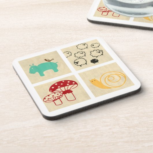 四子絵画の木積み コースター (左側)