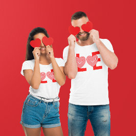 四文字の単語の愛 Tシャツ