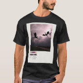 四翼 Tシャツ (正面)